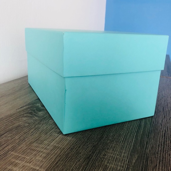 Tiffany & Co. Blue Empty Gift Box Large - Picture 6 of 8